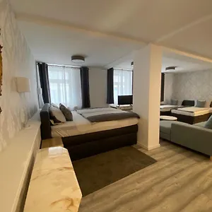 Hotel-pension Adler Untertürkheim Gasthof